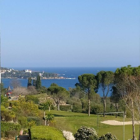 Studio 4P Vue Mer Calme Cap Esterel Saint-Raphael  Exterior photo